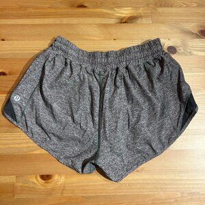 lululemon athletica low rise hotty hot short size 6 heathered